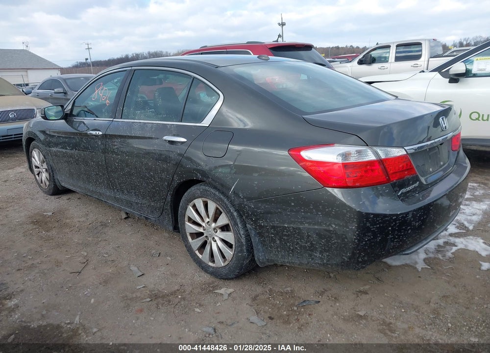 2015 HONDA ACCORD VIN: 1HGCR2F84FA109349
