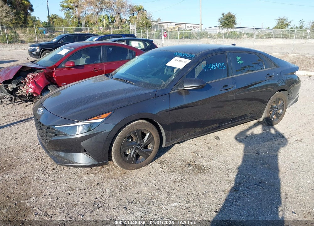 2023 HYUNDAI ELANTRA VIN: 5NPLM4AG9PH110627