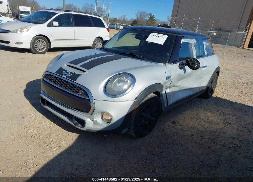 2014 MINI COOPER VIN: WMWXM7C55ET969444