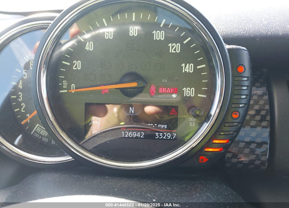 2014 MINI COOPER VIN: WMWXM7C55ET969444