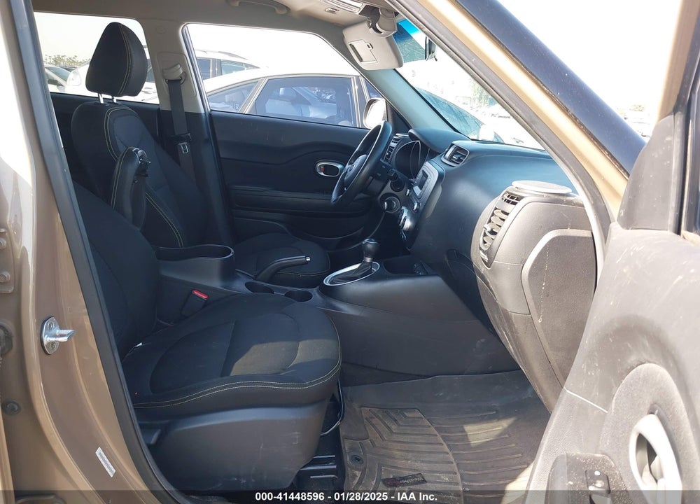 2015 KIA SOUL VIN: KNDJP3A51F7158939