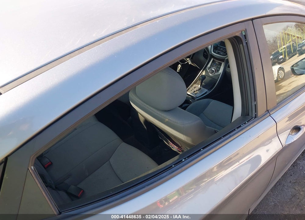 2013 HYUNDAI ELANTRA VIN: KMHDH4AE6DU926957