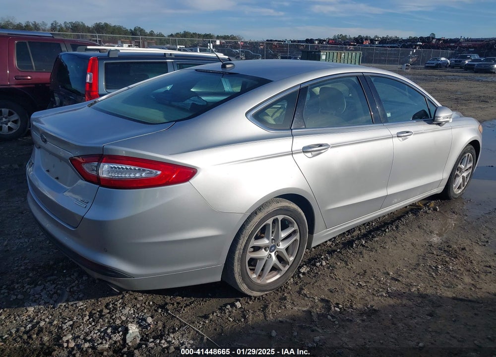 2013 FORD FUSION VIN: 3FA6P0HR0DR122572