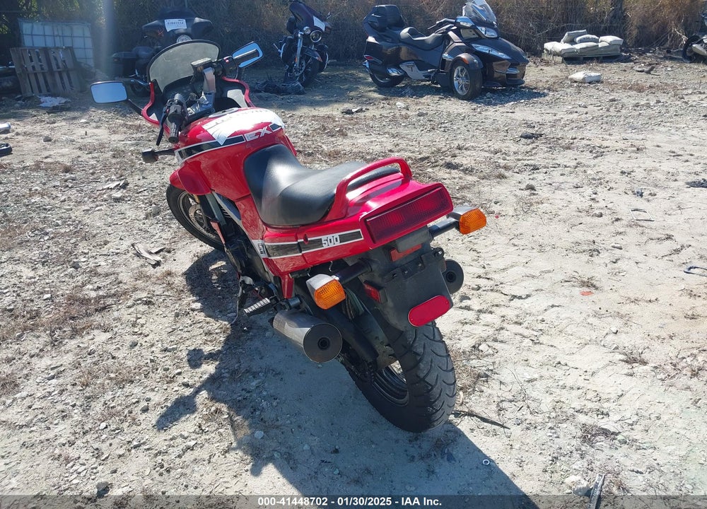 1987 KAWASAKI EX500 VIN: JKAEXVA14HA006924