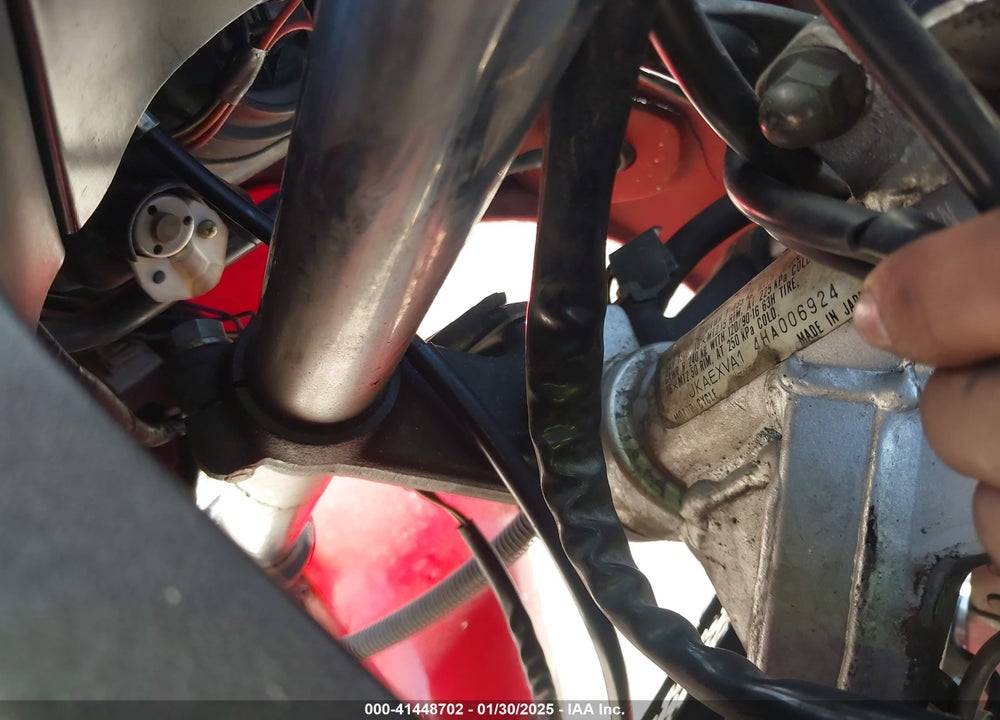 1987 KAWASAKI EX500 VIN: JKAEXVA14HA006924