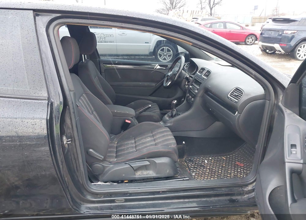 2012 VOLKSWAGEN GTI VIN: WVWED7AJ7CW314014