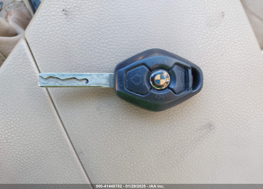 2004 BMW 525I VIN: WBANA53574B850660