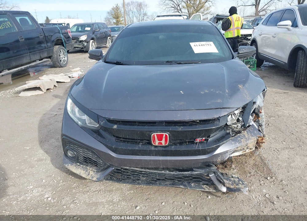 2018 HONDA CIVIC VIN: 2HGFC1E59JH710153