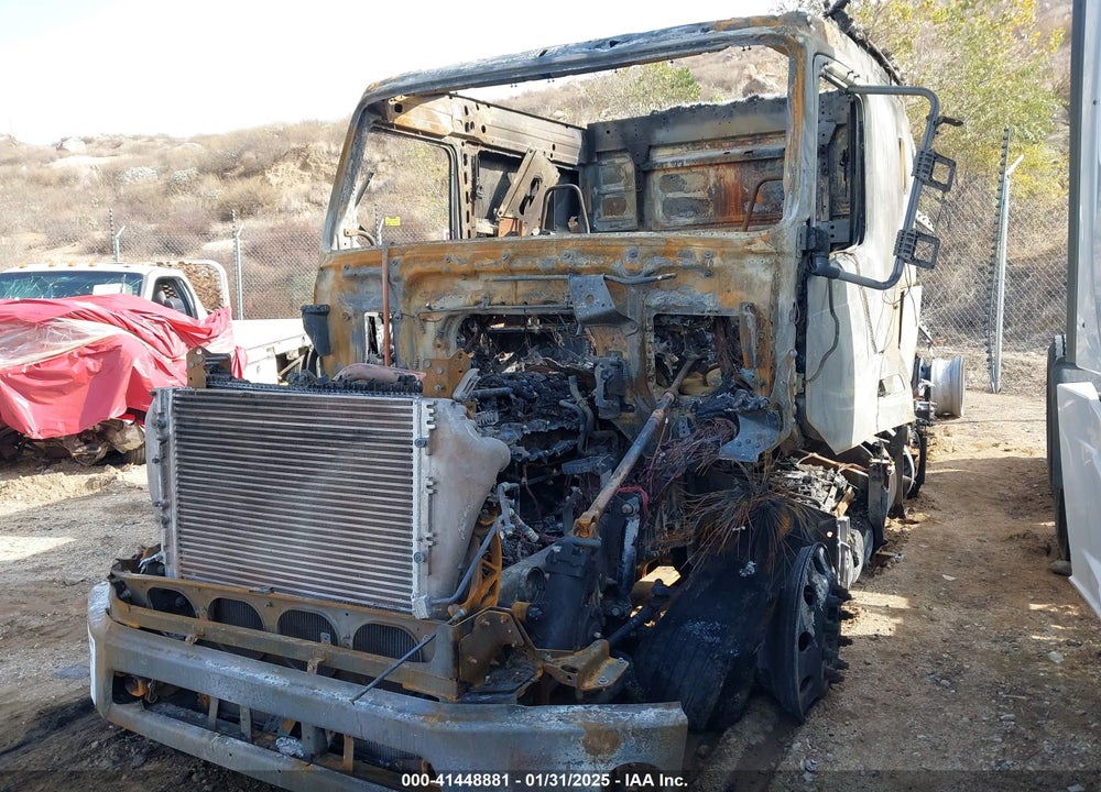 2020 VOLVO VNR VIN: 4V4WC9EHXLN234680