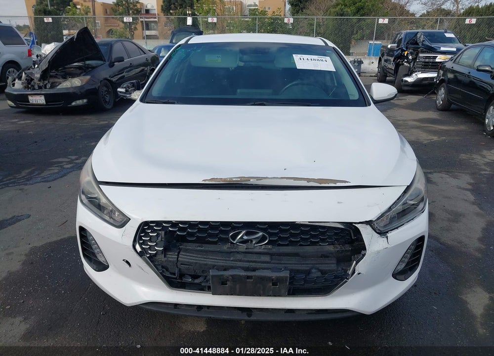 2018 HYUNDAI ELANTRA GT VIN: KMHH35LE2JU039113