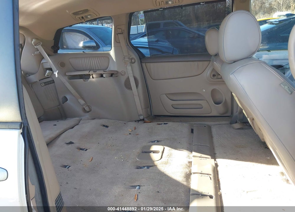2005 TOYOTA SIENNA XLE VIN: 5TDZA22C85S357406