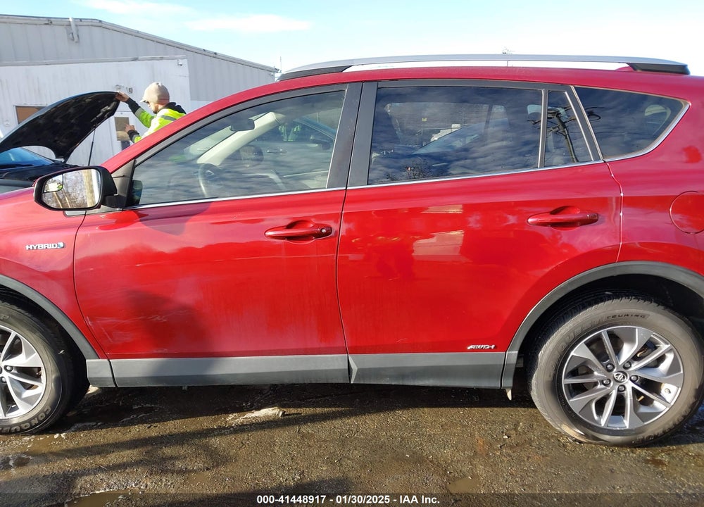 2018 TOYOTA RAV4 HYBRID LE VIN: JTMRJREV2JD181383