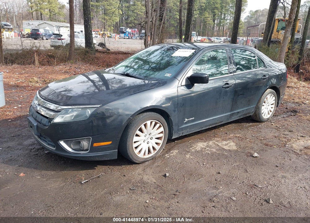2010 FORD FUSION VIN: 3FADP0L3XAR256740