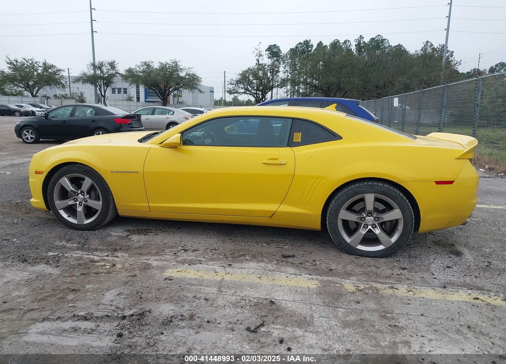 2013 CHEVROLET CAMARO 2SS VIN: 2G1FT1EW5D9174140