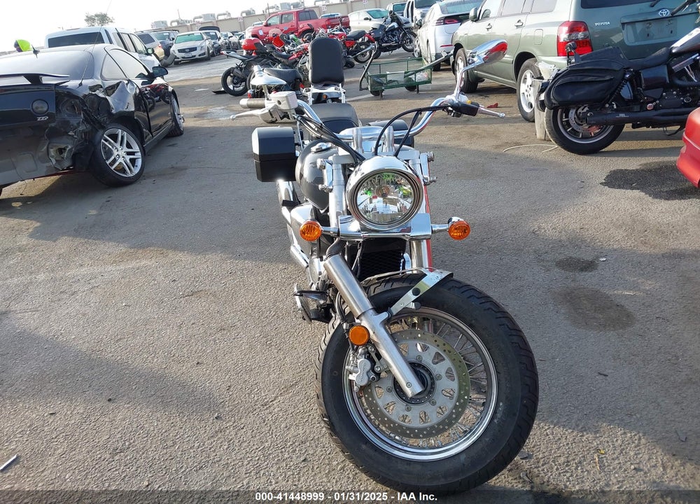 2025 SUZUKI VL800 M/TM VIN: JS1VS55A5S7100002