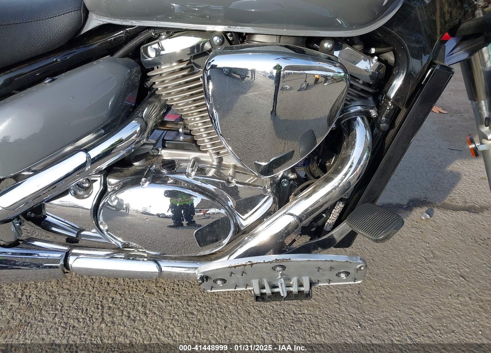 2025 SUZUKI VL800 M/TM VIN: JS1VS55A5S7100002