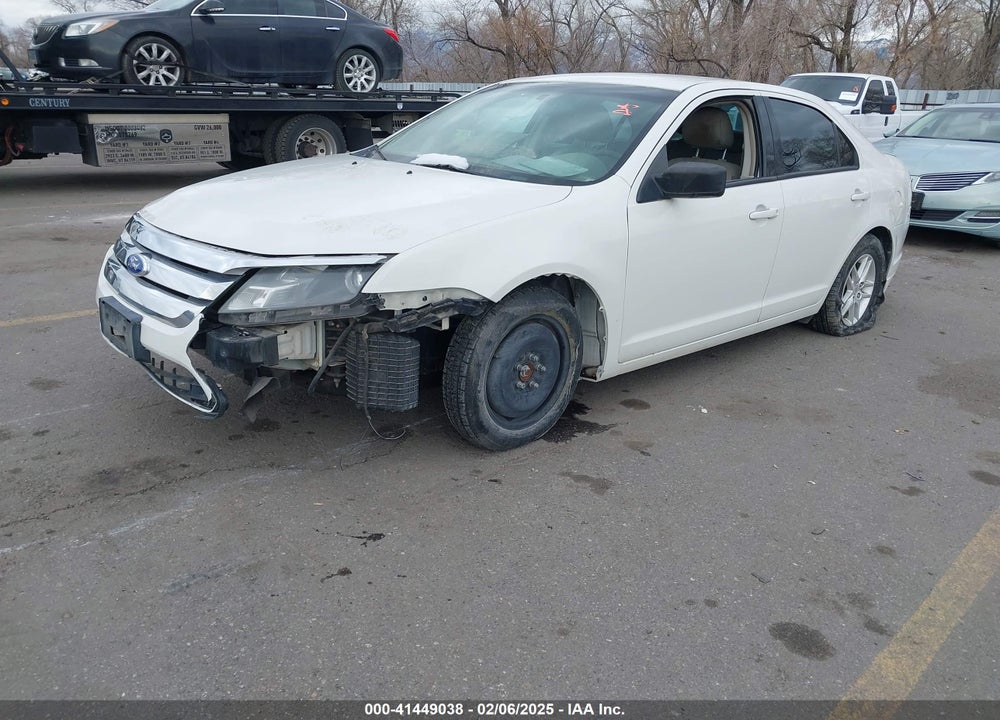 2011 FORD FUSION VIN: 3FAHP0GA3BR268644