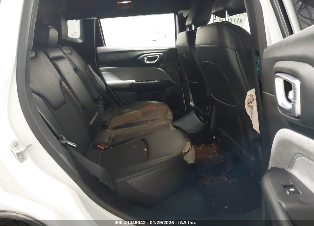 2024 JEEP COMPASS LATITUDE 4X4 VIN: 3C4NJDBN1RT606233
