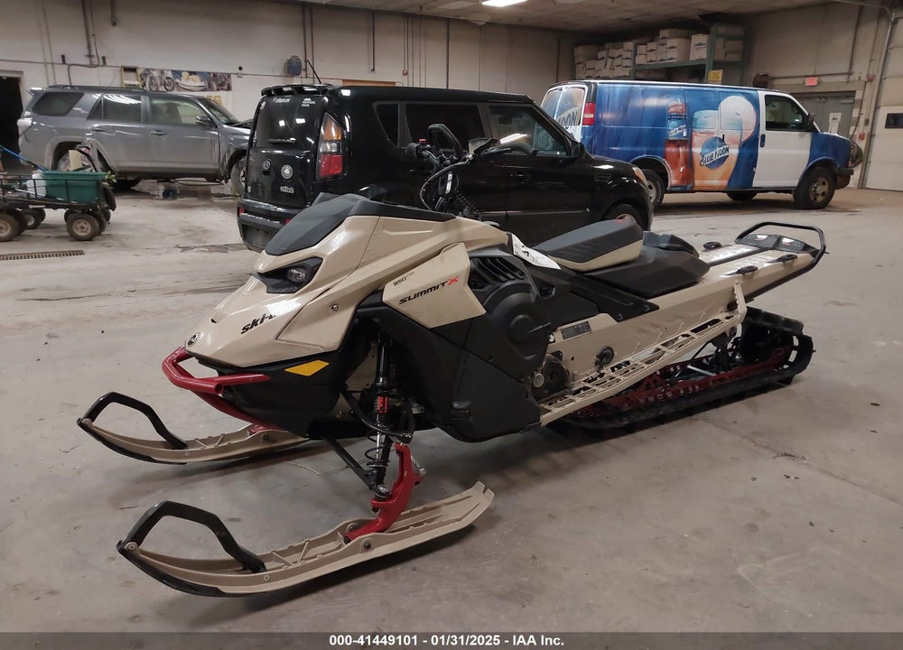 2024 SKI DOO RENEGADE VIN: 2BPSTNRR2RV000087