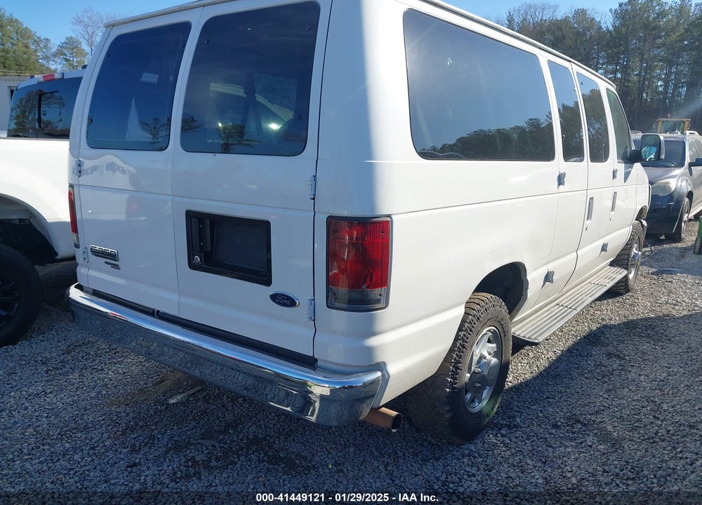 2008 FORD E-350 SUPER DUTY XL/XLT VIN: 1FBNE31L48DA90229