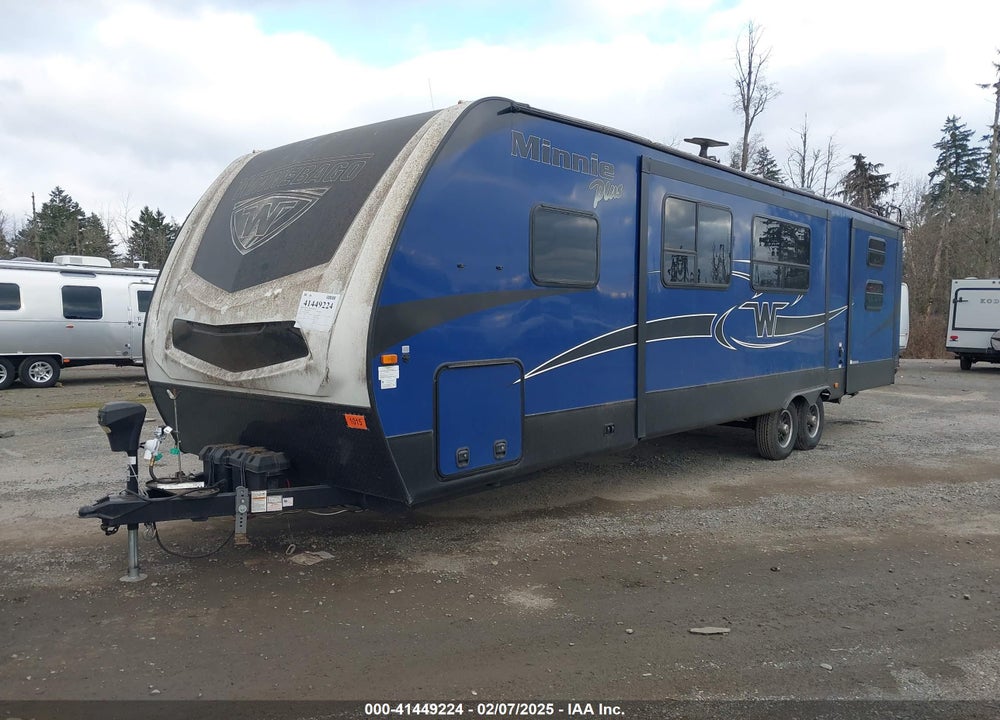 2019 WINNEBAGO MINI PLUS VIN: 54CTM3121K4023494