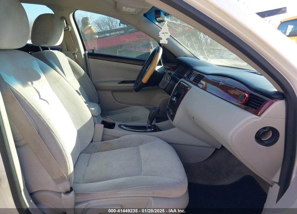 2009 CHEVROLET IMPALA VIN: 2G1WB57K291199300