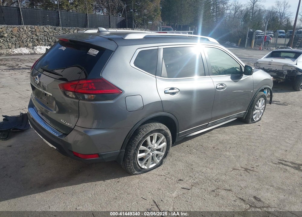 2018 NISSAN ROGUE VIN: 5N1AT2MV9JC771761