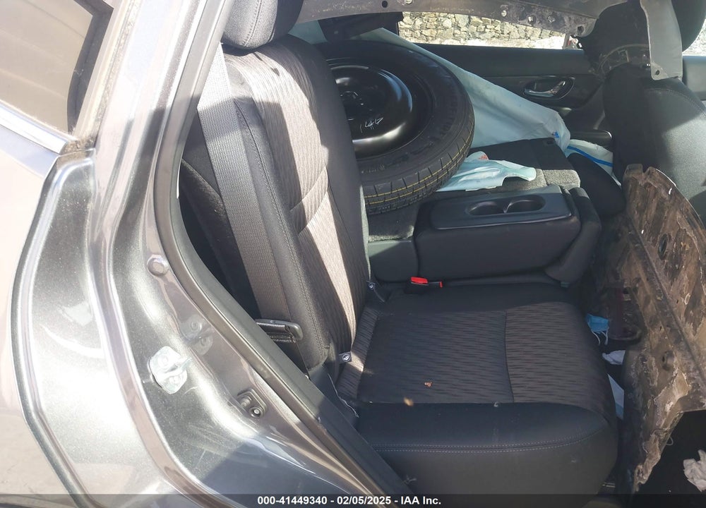 2018 NISSAN ROGUE VIN: 5N1AT2MV9JC771761