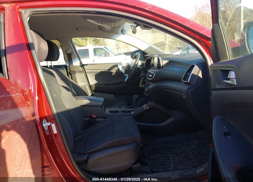 2019 HYUNDAI TUCSON SE VIN: KM8J2CA46KU919218