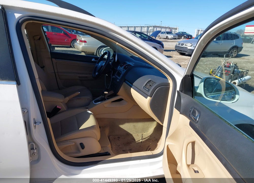 2009 VOLKSWAGEN JETTA 2.5L SE VIN: 3VWPM71K49M307688