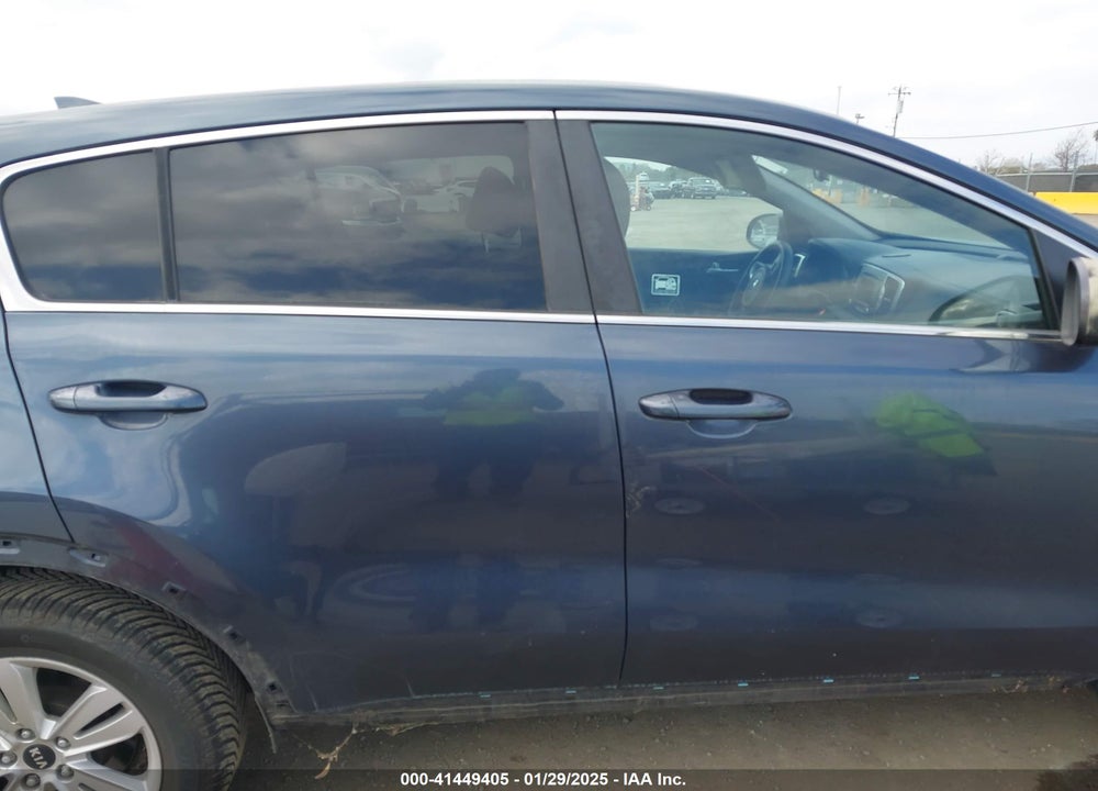 2018 KIA SPORTAGE LX VIN: KNDPM3AC0J7455081