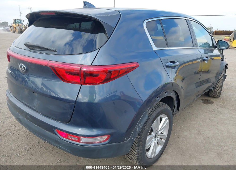 2018 KIA SPORTAGE LX VIN: KNDPM3AC0J7455081