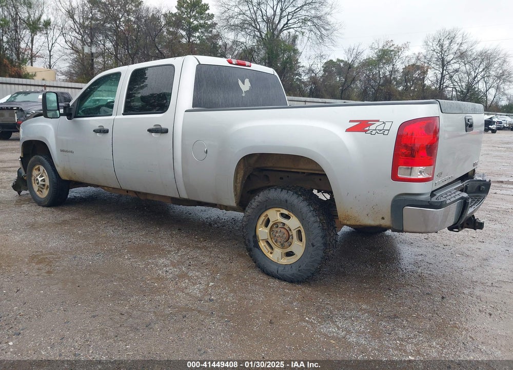 2013 GMC SIERRA 2500HD VIN: 1GT120CG1DF218393