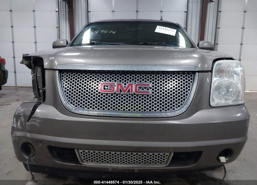 2012 GMC YUKON XL 1500 DENALI VIN: 1GKS2MEF5CR254119