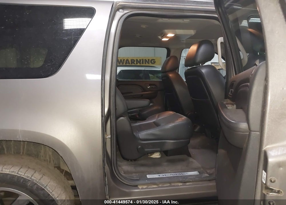 2012 GMC YUKON XL 1500 DENALI VIN: 1GKS2MEF5CR254119