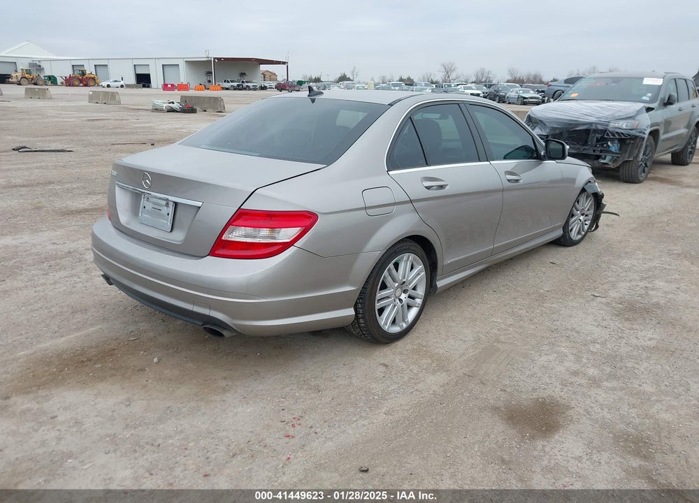 2009 MERCEDES-BENZ C 300 VIN: WDDGF54X19F234889