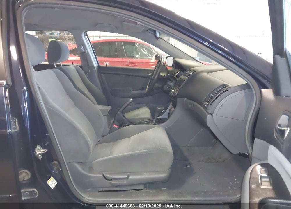 2006 HONDA ACCORD VIN: 1HGCM563X6A148421
