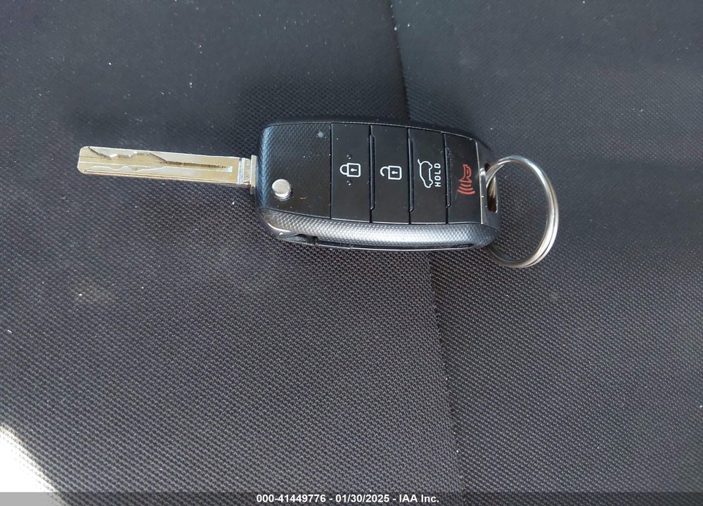 2017 KIA SOUL VIN: KNDJN2A28H7496072