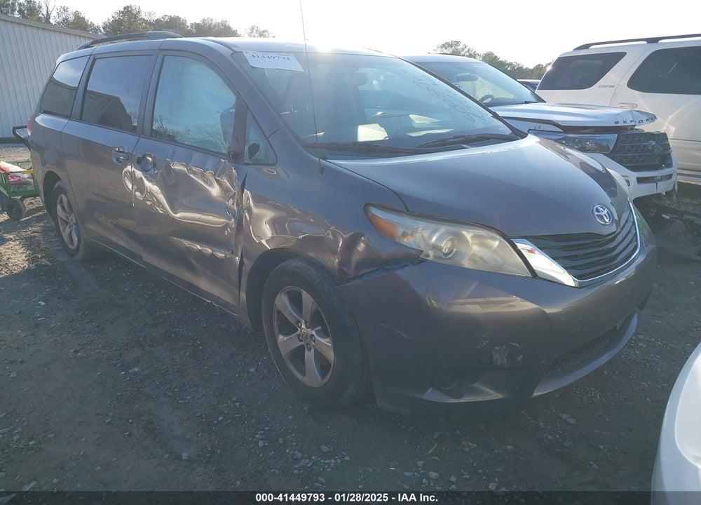 2014 TOYOTA SIENNA VIN: 5TDKK3DC7ES500587