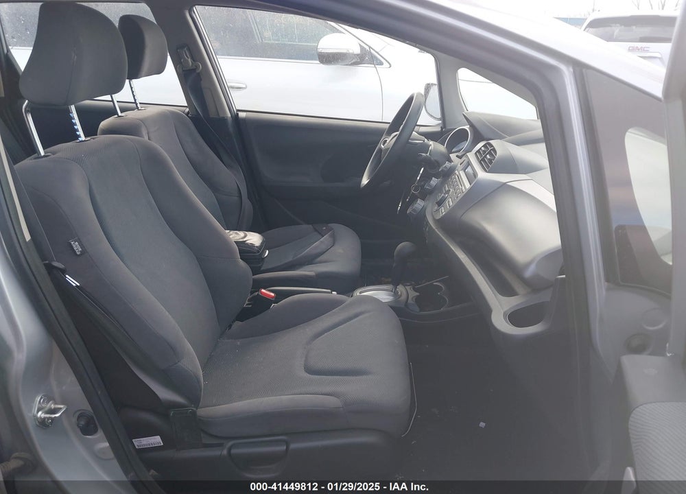 2012 HONDA FIT VIN: JHMGE8H35CS002119