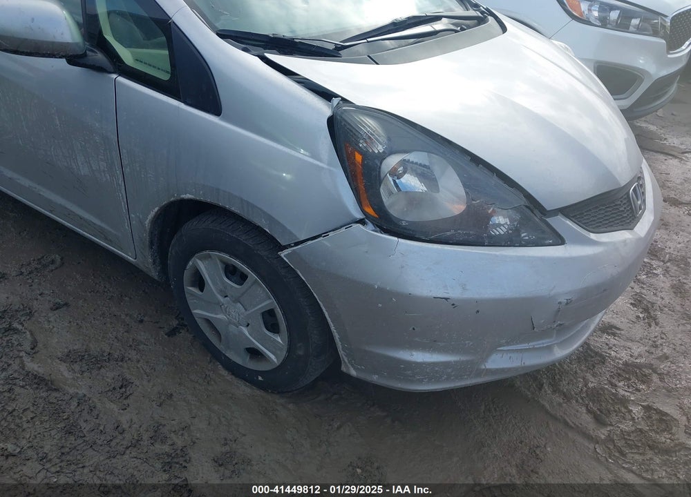 2012 HONDA FIT VIN: JHMGE8H35CS002119