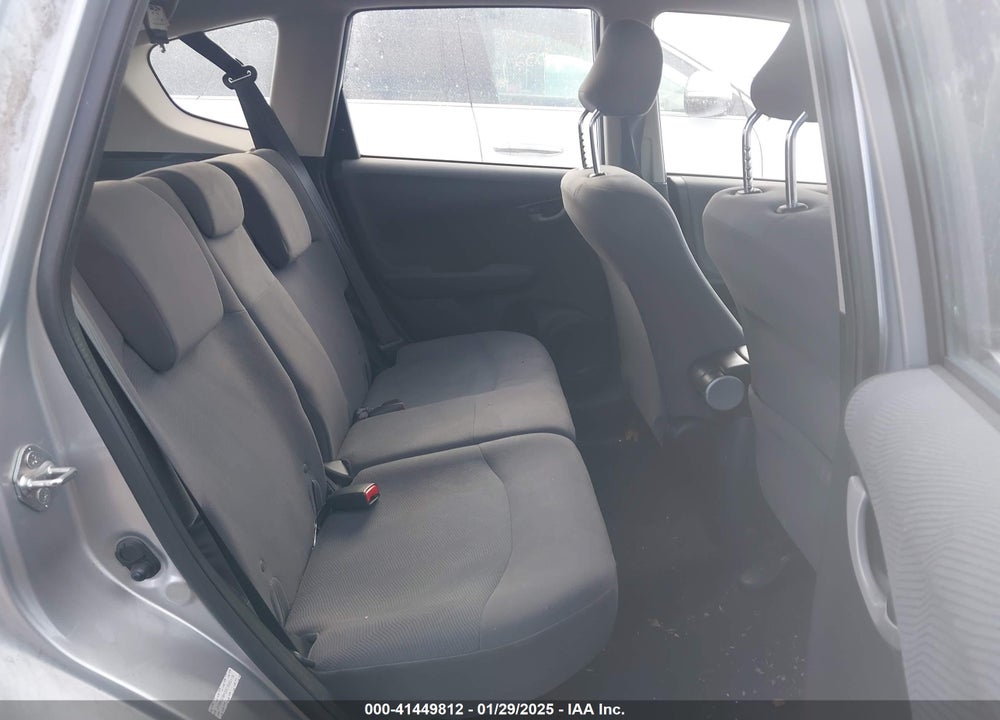 2012 HONDA FIT VIN: JHMGE8H35CS002119