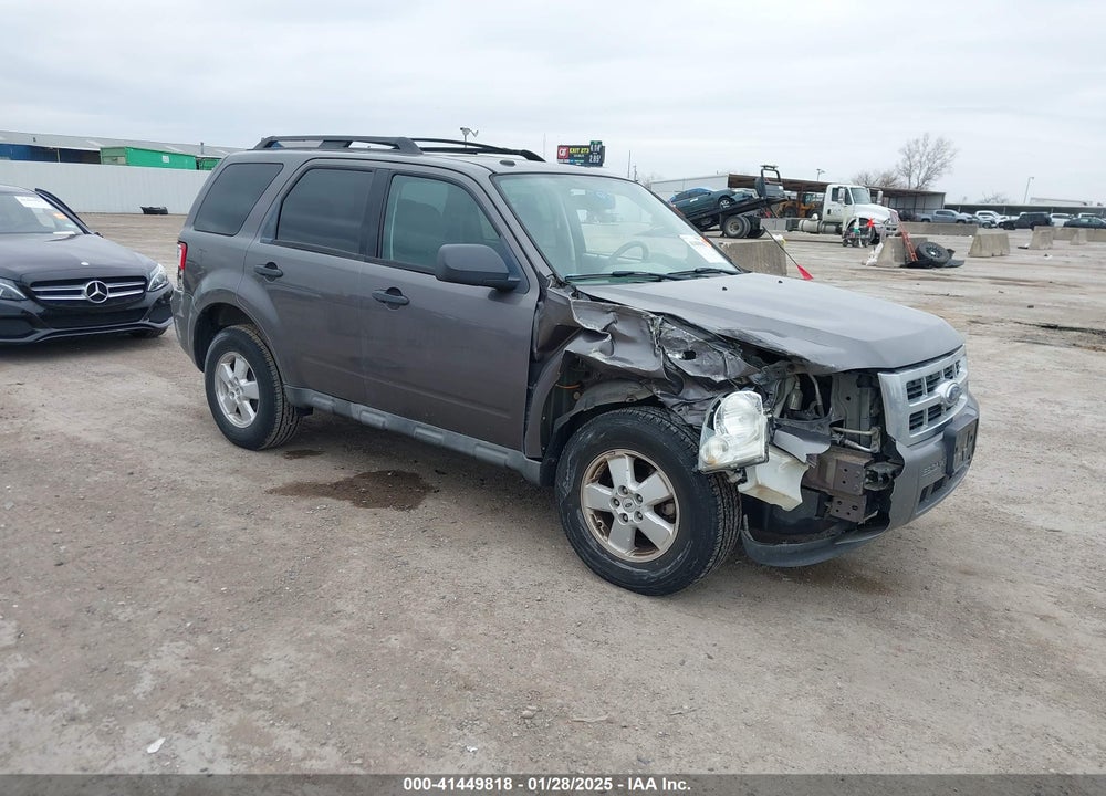 2009 FORD ESCAPE XLT VIN: 1FMCU03739KC67852