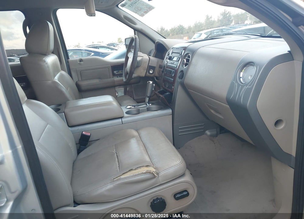 2006 FORD F-150 LARIAT/XLT VIN: 1FTPW12586FB18962