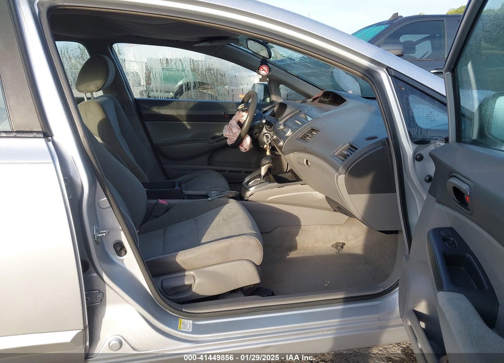 2011 HONDA CIVIC VIN: 19XFA1F37BE006466