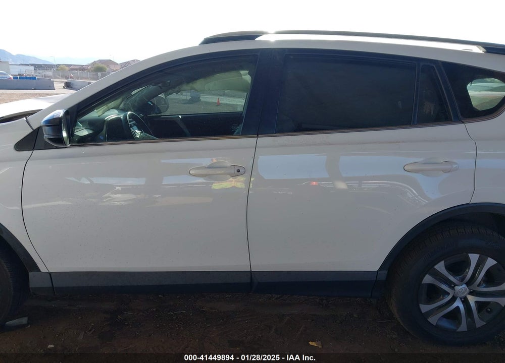 2018 TOYOTA RAV4 VIN: JTMZFREV3JJ189754