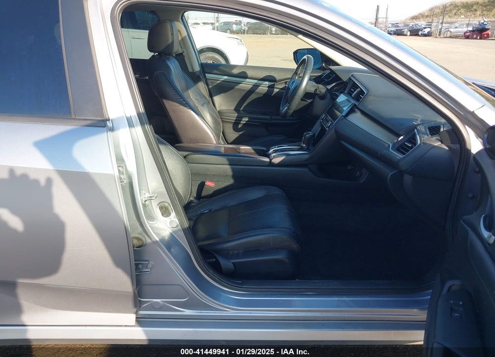 2016 HONDA CIVIC VIN: 19XFC1F75GE202992