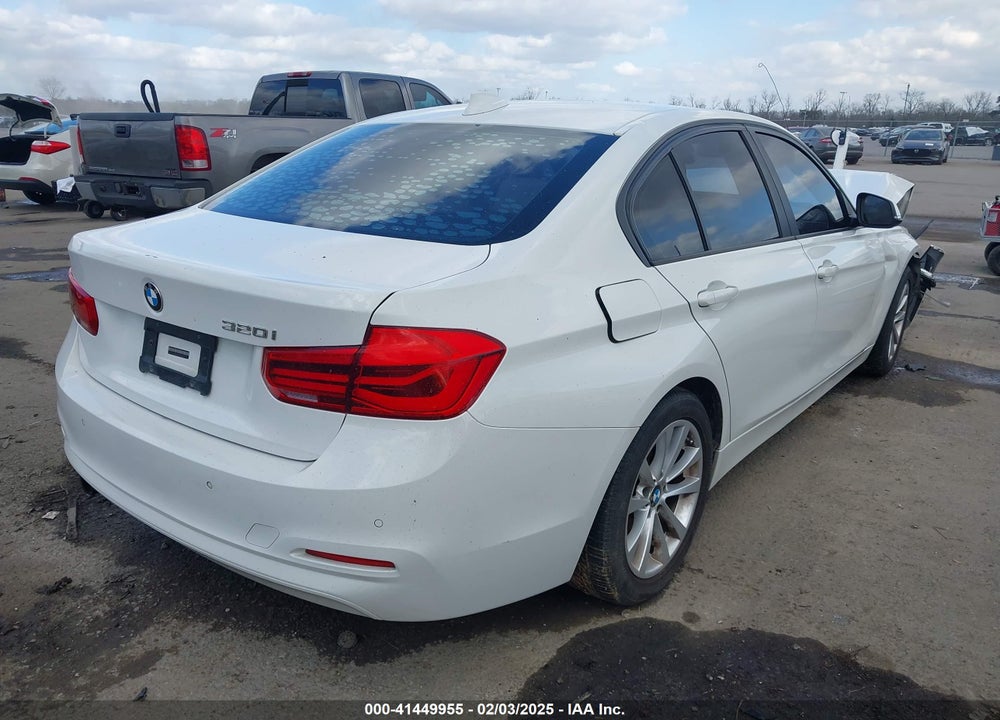 2017 BMW 320I VIN: WBA8E1G53HNU13375