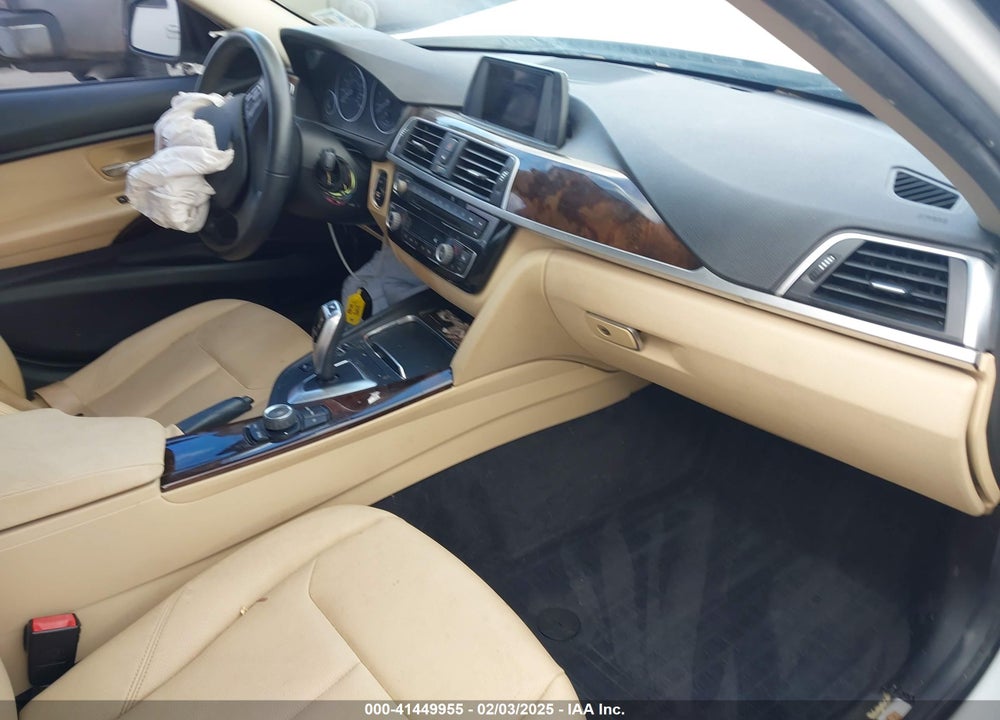 2017 BMW 320I VIN: WBA8E1G53HNU13375