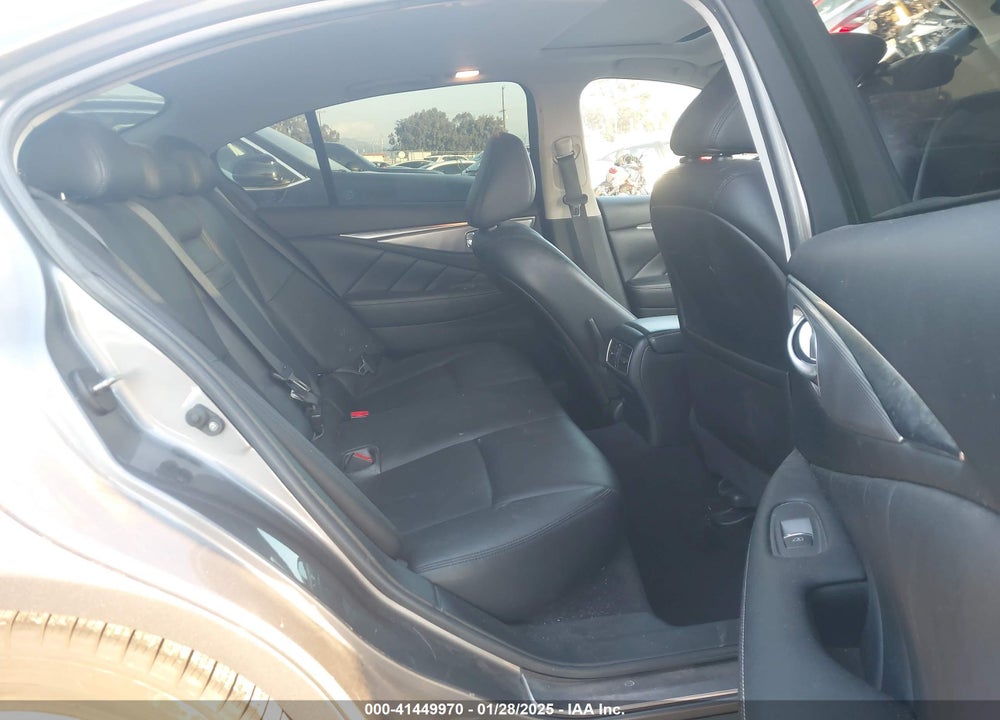 2017 INFINITI Q50 VIN: JN1CV7AP7HM640961